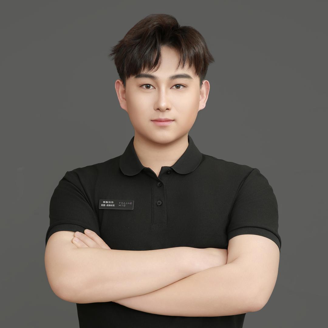 彩悦城🐬游泳培训-夏教练