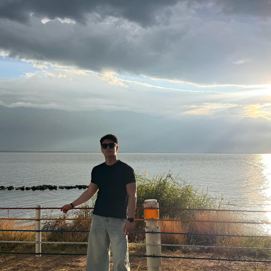 陆多金（陪你自律🥦）