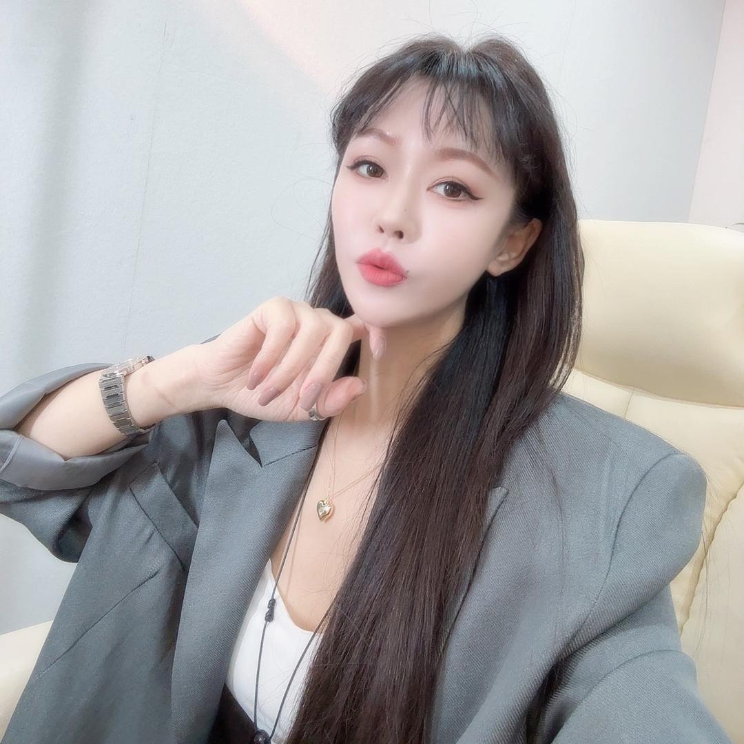 Sunny姜 （썬)🎤🍀🌻🌞