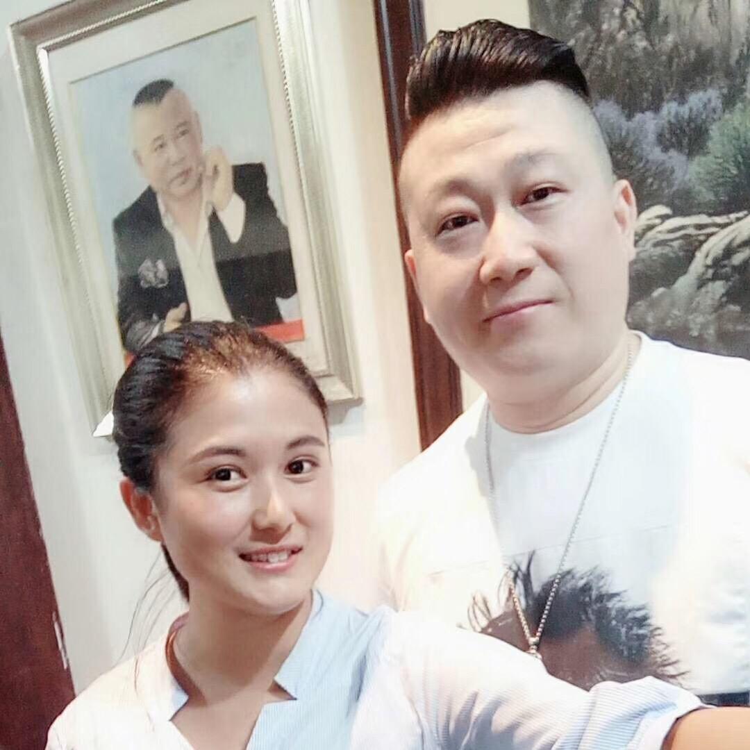 张鹤伦的小娟儿