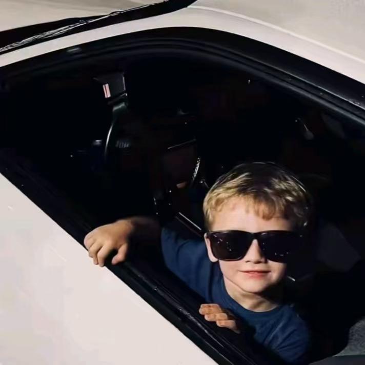 ￴ ￴￴ ￴ ￴