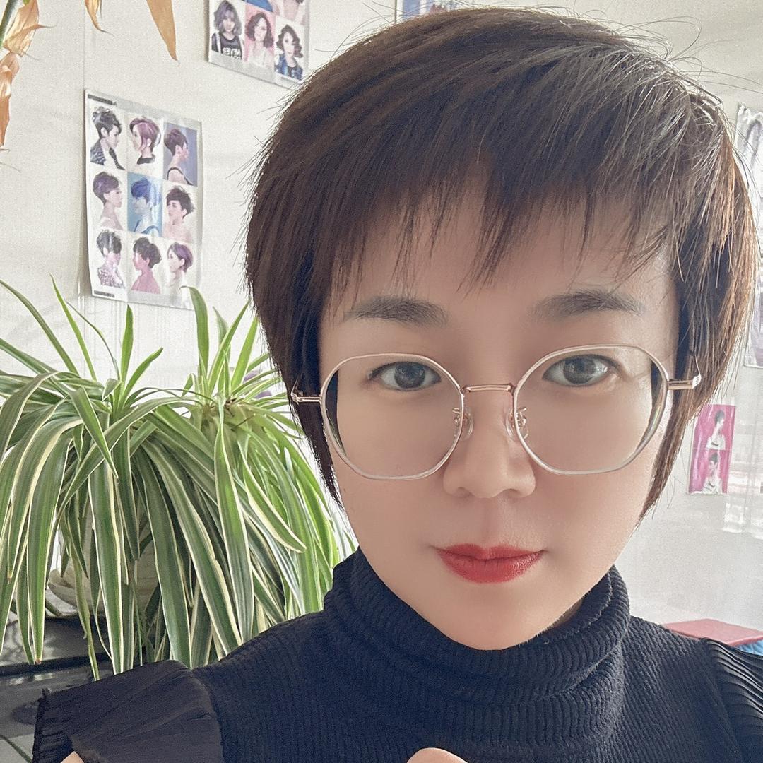 芳草地发廊