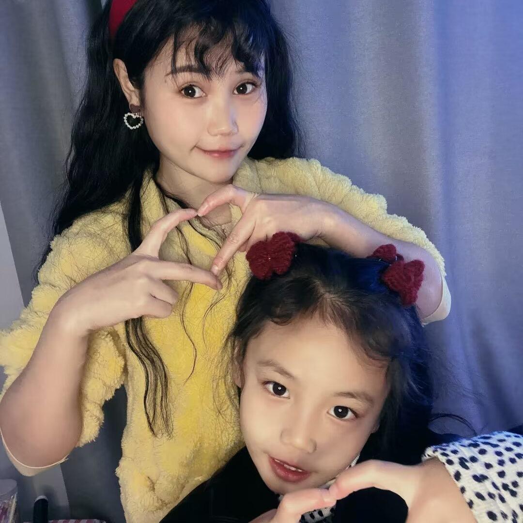 九月❤️💜💚🧡💛💙🩵