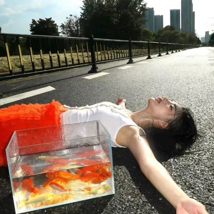 -笨蛋比个耶𝙞ᯅ𝙞