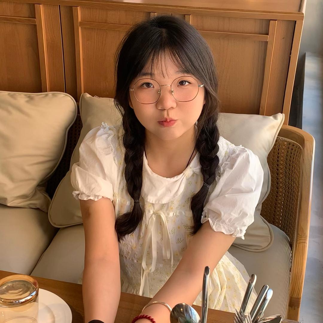 芝麻胡胡.