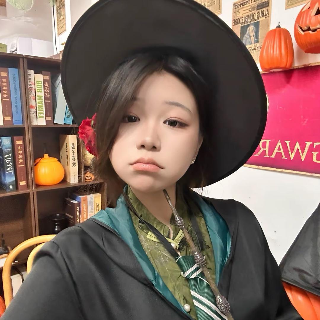 清纯男高出卖色相给宝宝买吃的