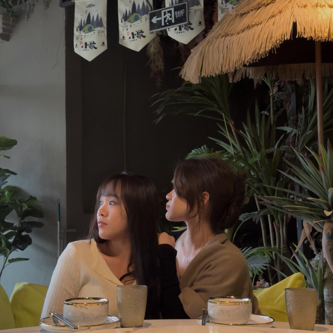 你脸才圆呢-