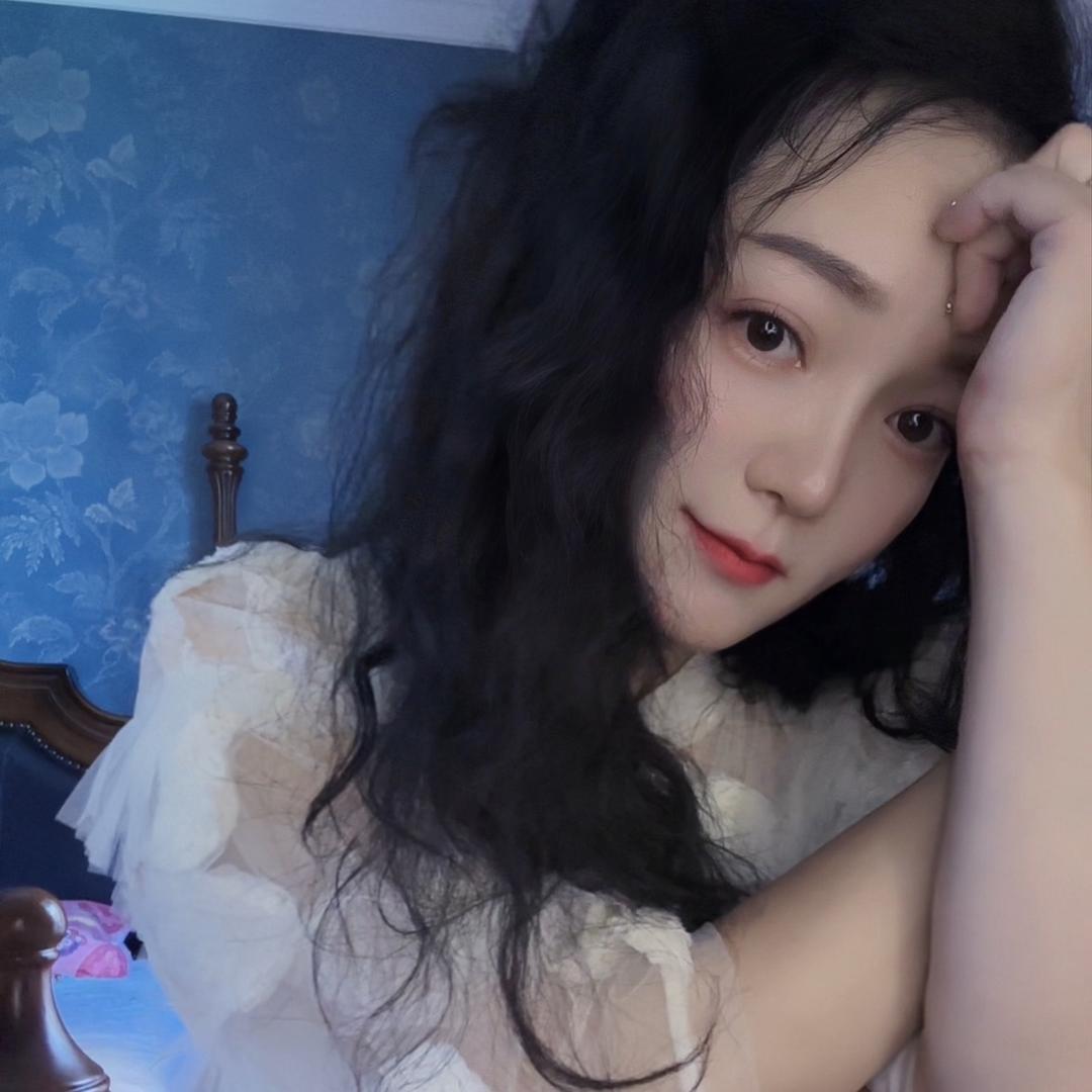 莉子不甜🧚🏻‍♀️