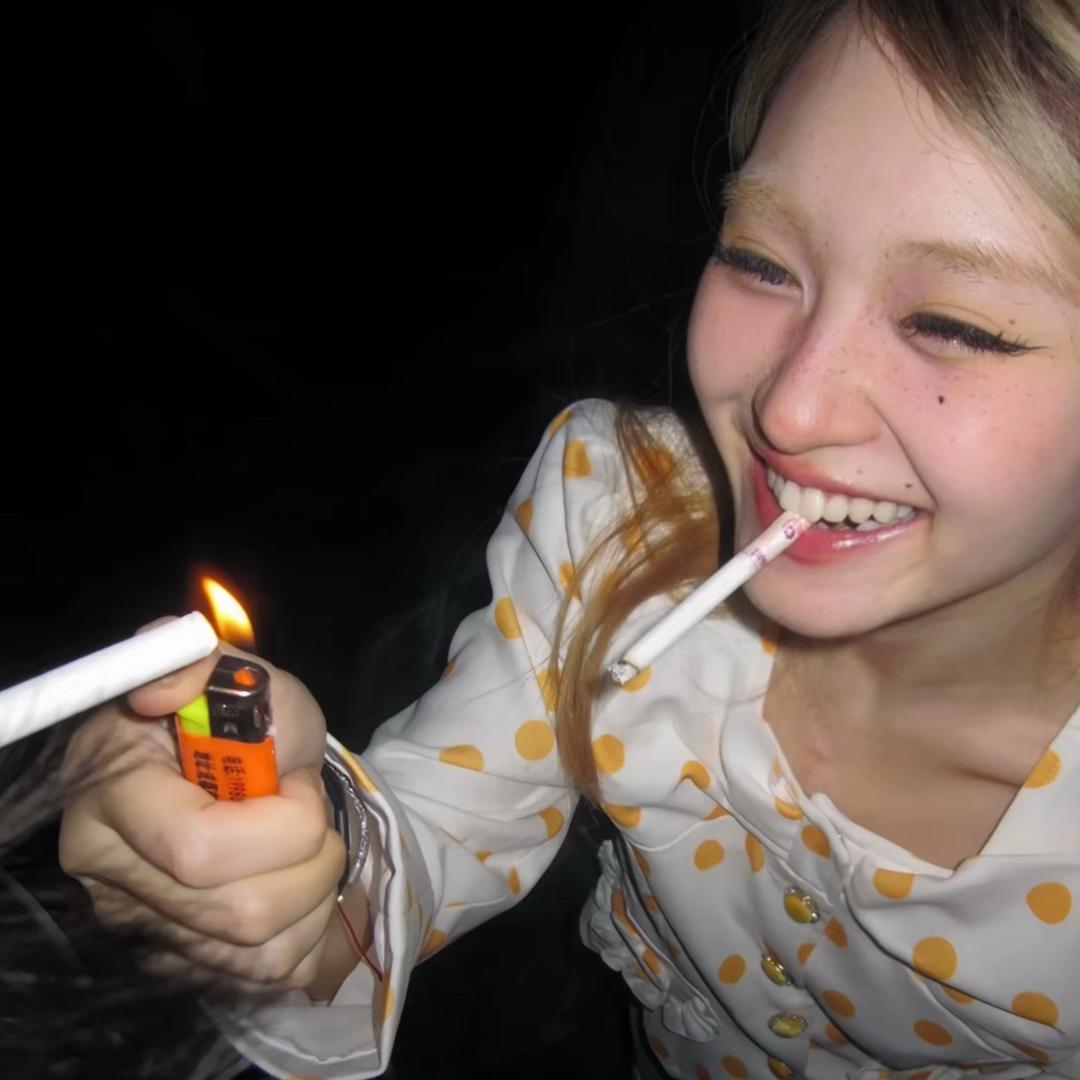 一劍捅破天真