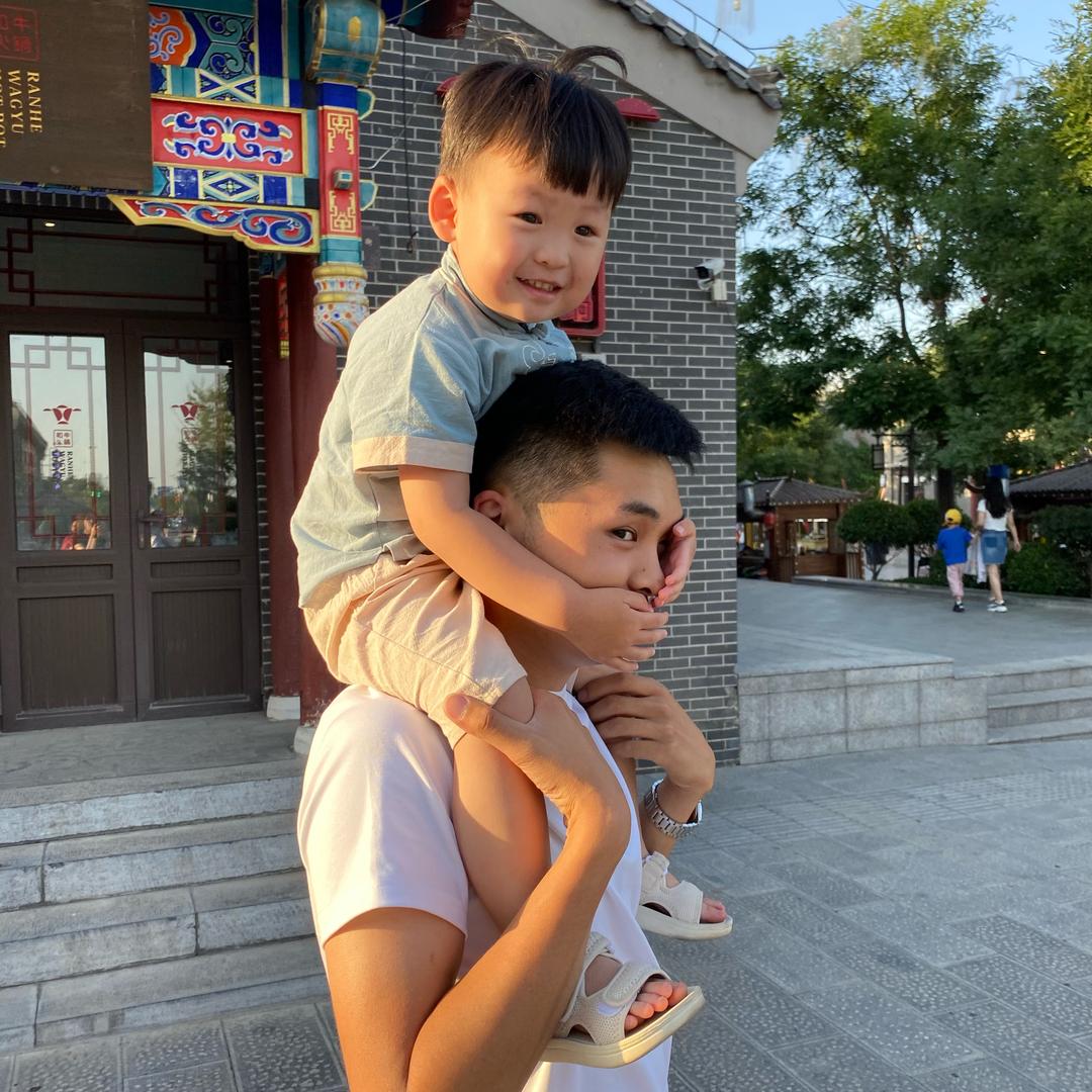 奕晨的家