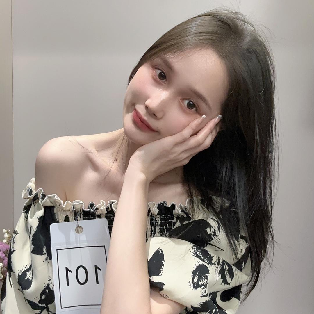设计款女装工厂直销号