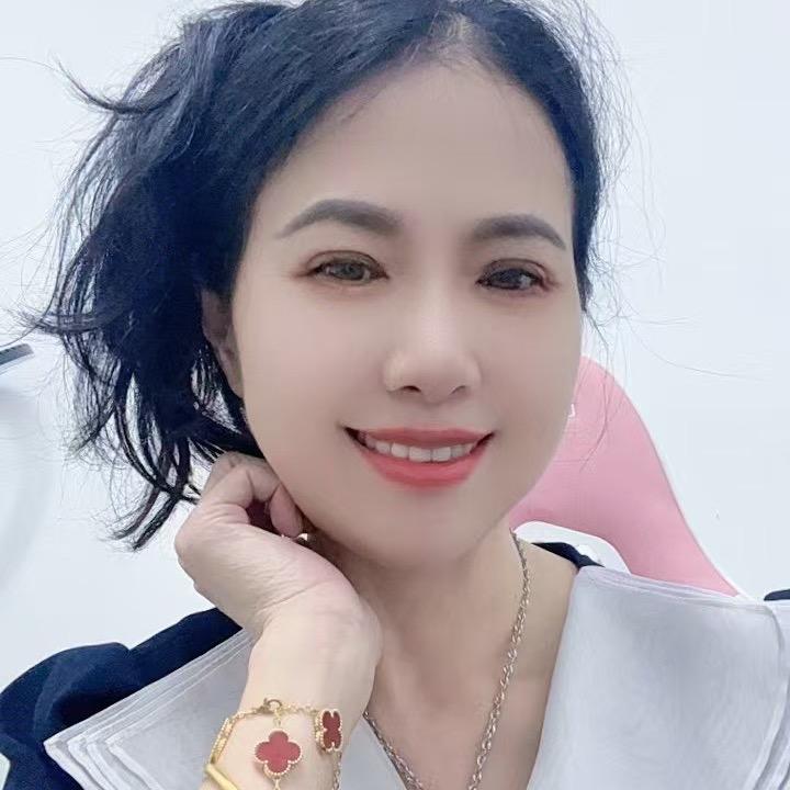 龙姐在越南