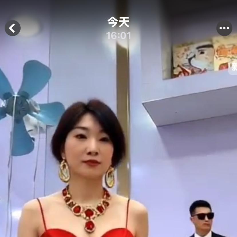 往事不回头余生不将就