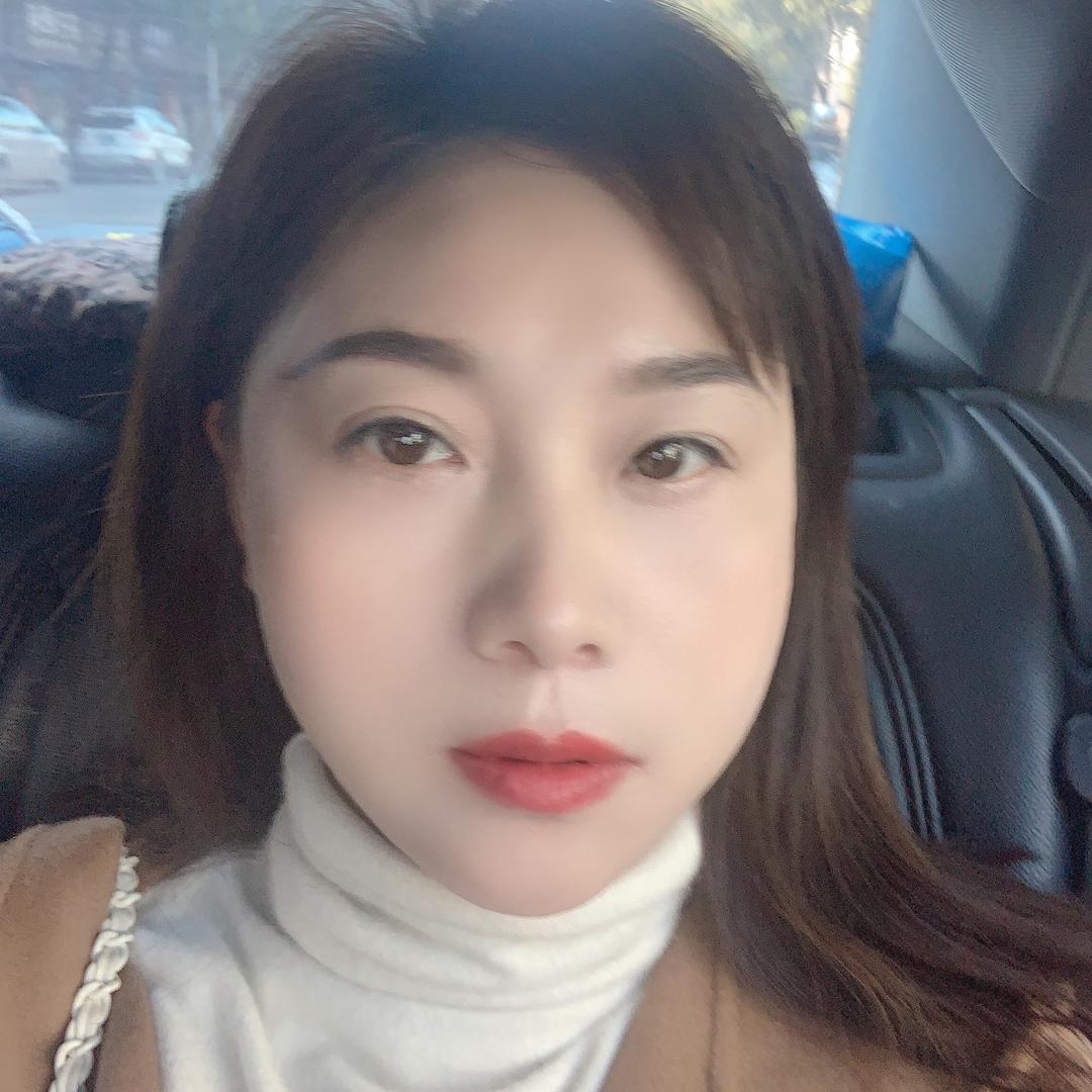 沉默的君子兰