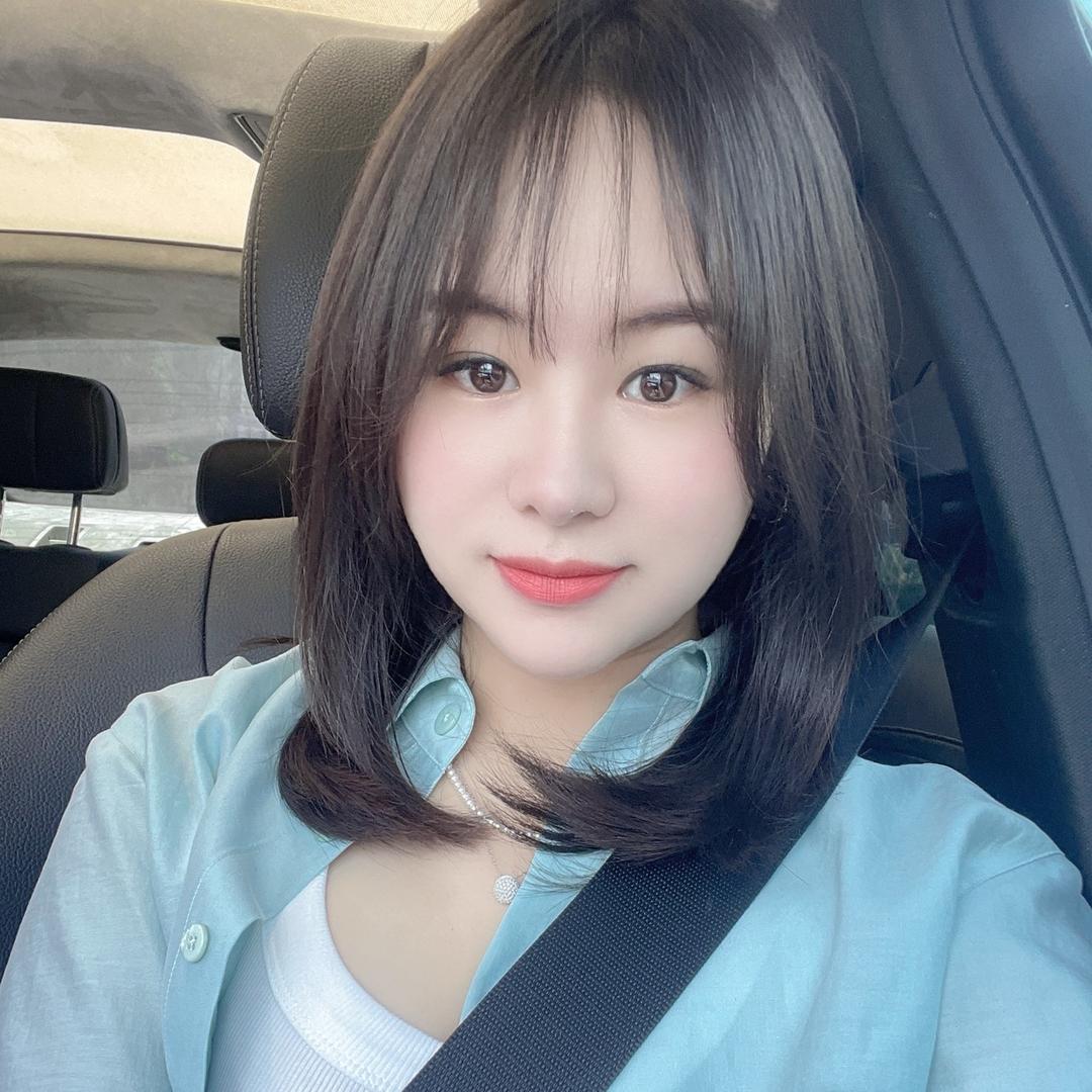 🌸雷小雅