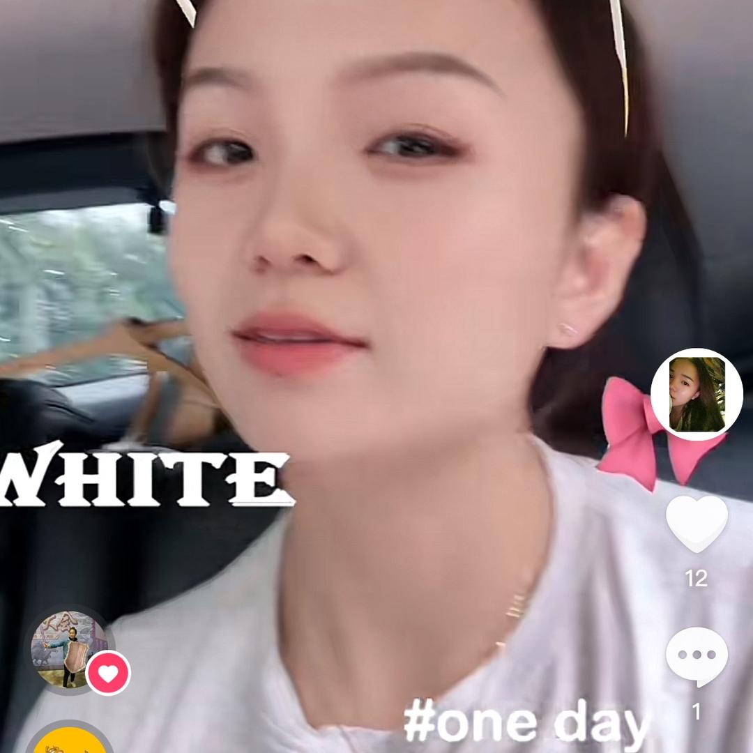 䨮：