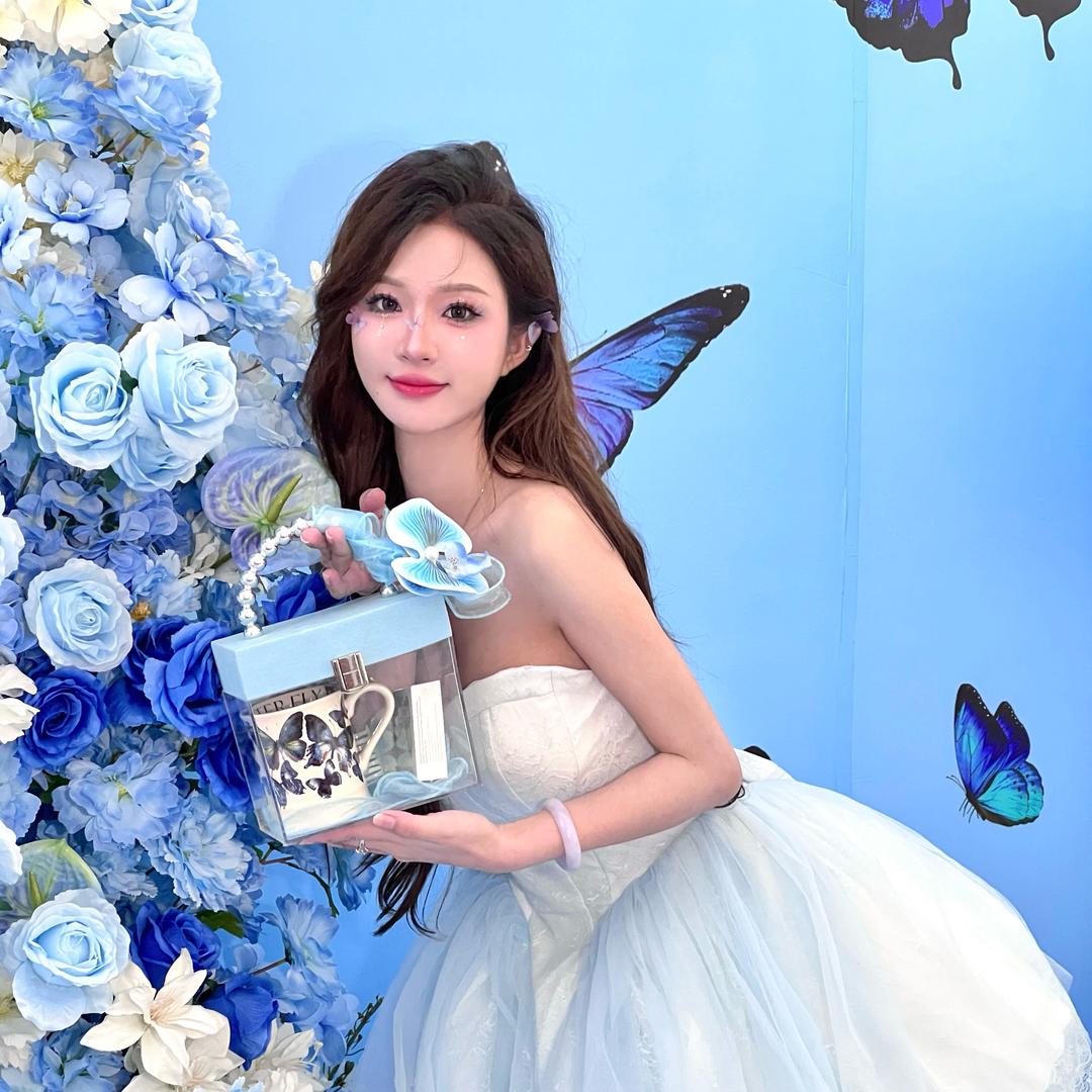 颐美韦韦 13广州14深圳🚄