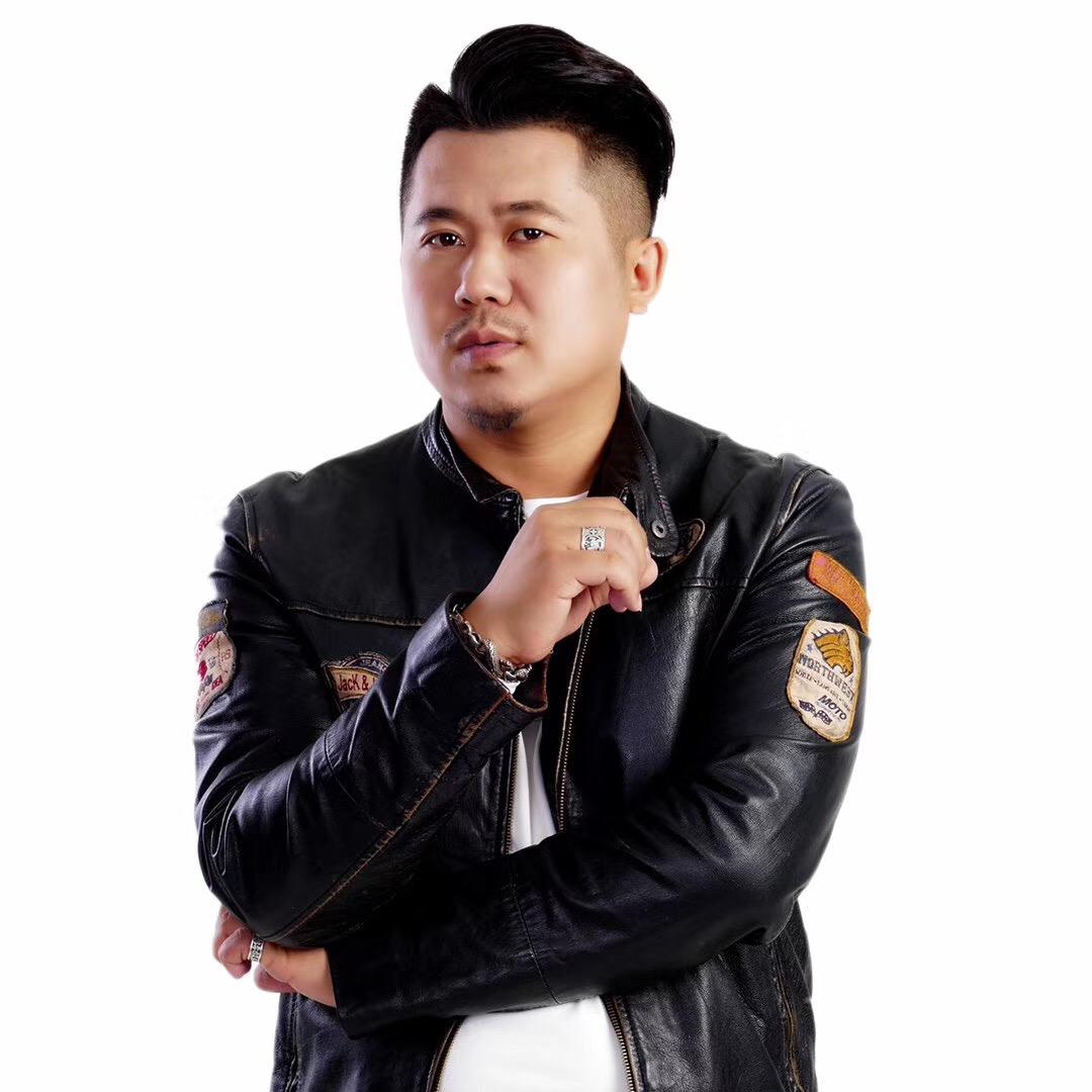 昊岩汽车手表钥匙