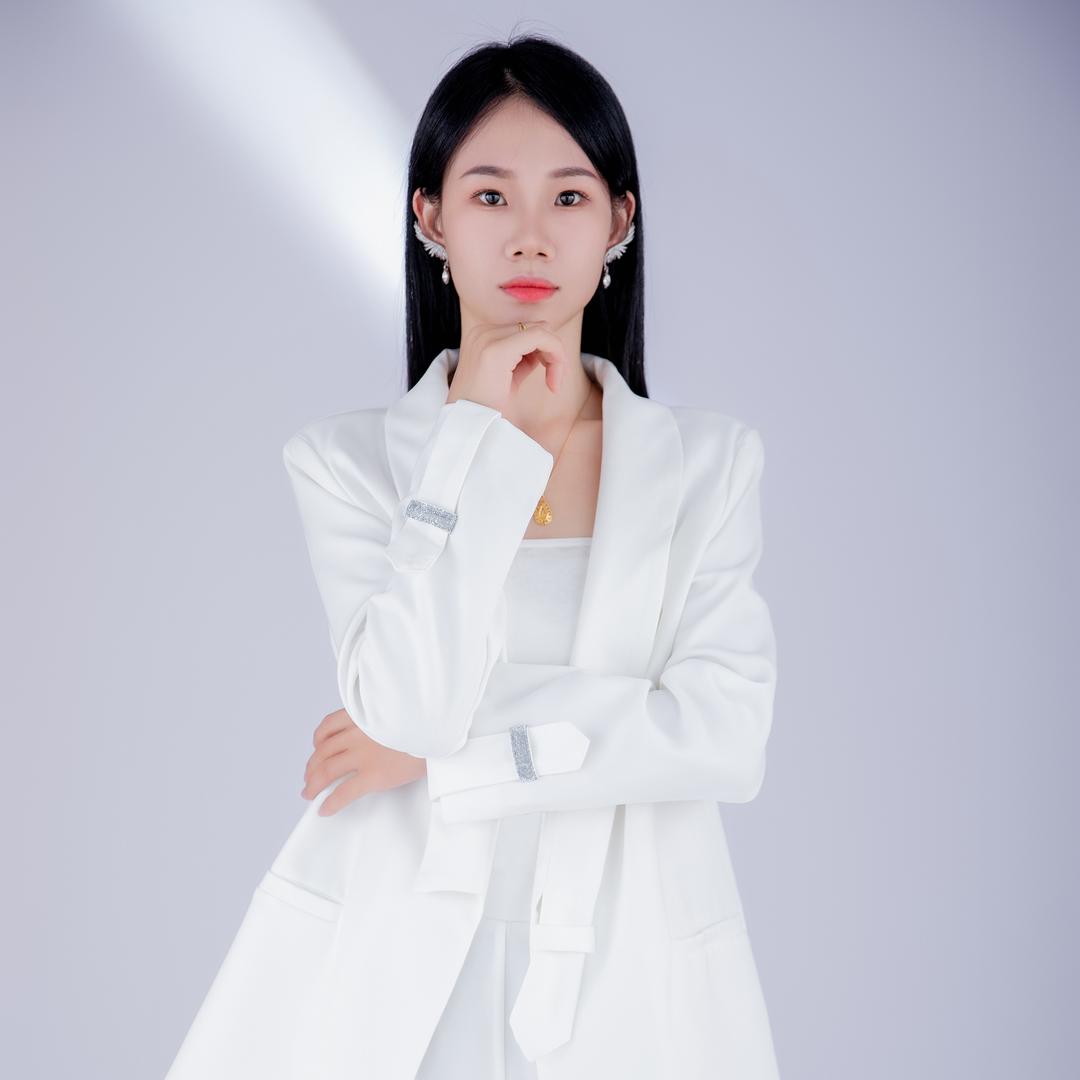 依萱服饰精品店