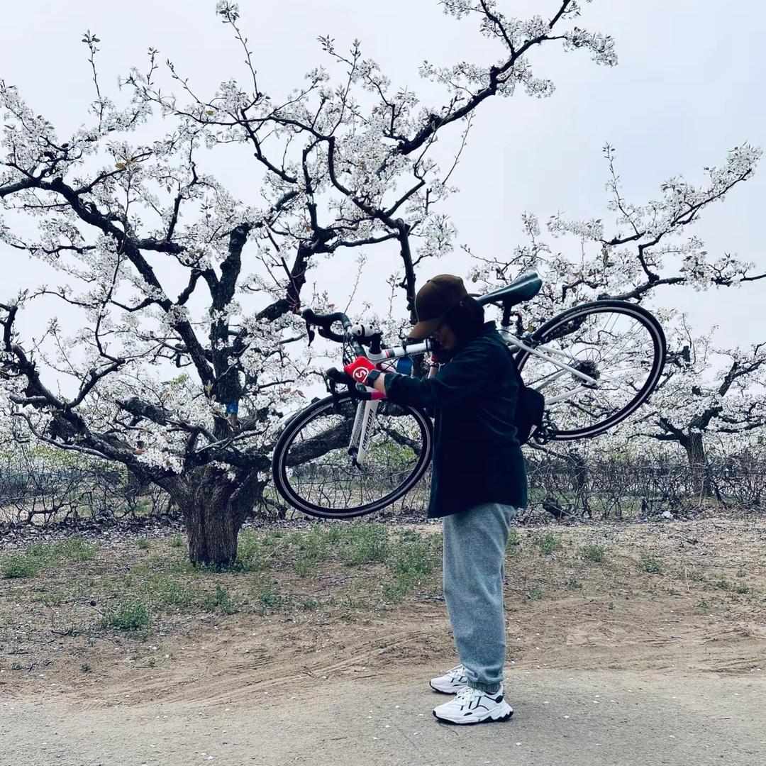 我吃饭的时候不饿