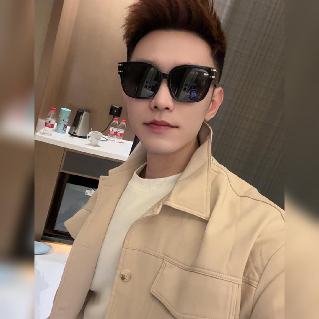 仔仔【Leo】