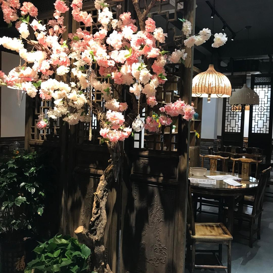 凤飞黄建华