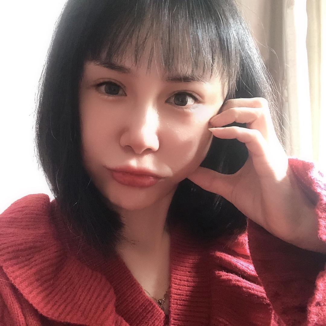 😽抬头微笑，仰望天空🌈