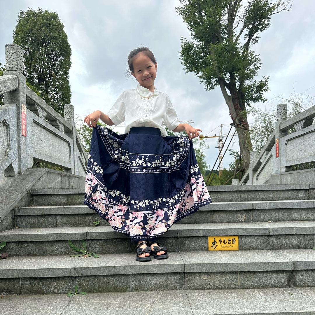 辉煌足疗官方号