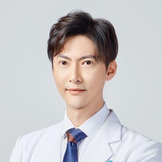 对话心理咨询师李睿