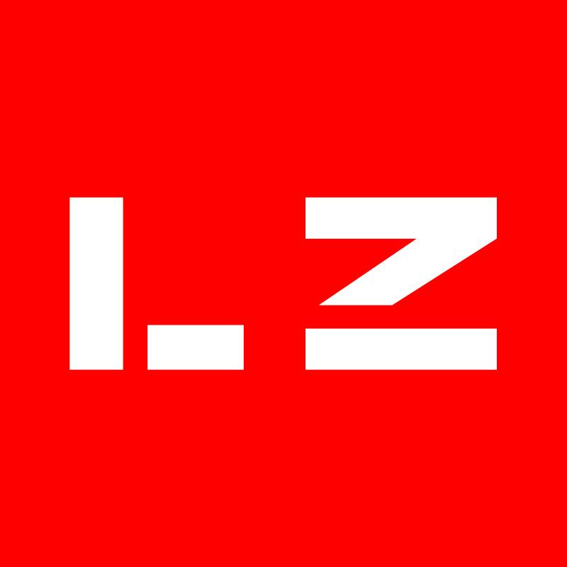 龙志严选埃特纳汽车用品专卖店