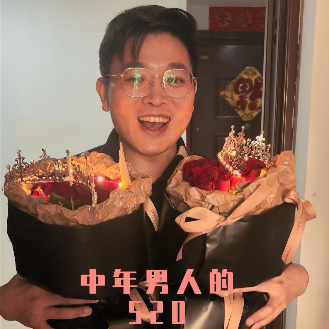 重庆电竞李义