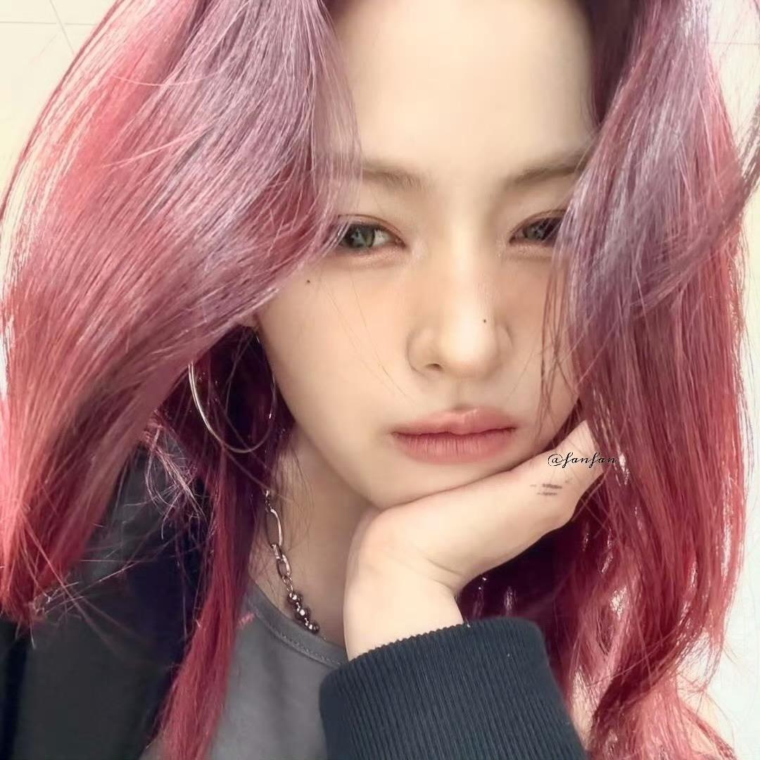 Han涵^