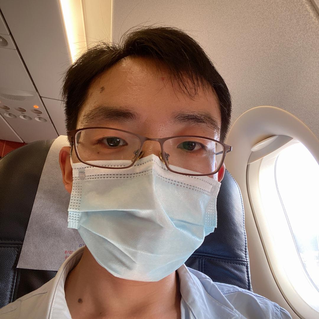 梦在黑暗中