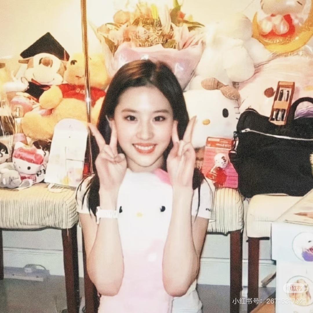 崽崽饱饱