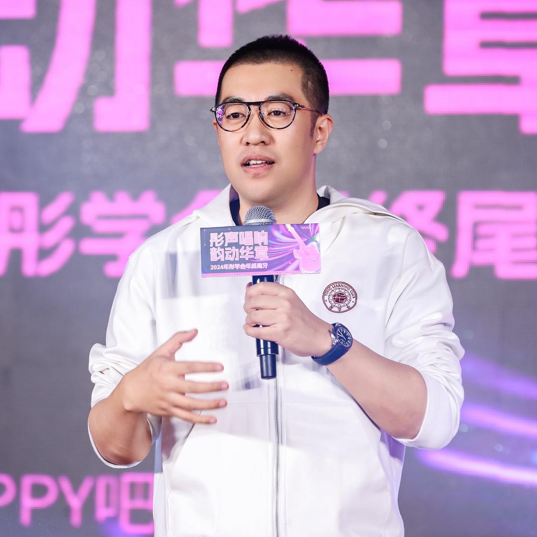 吕晓彤的小助理