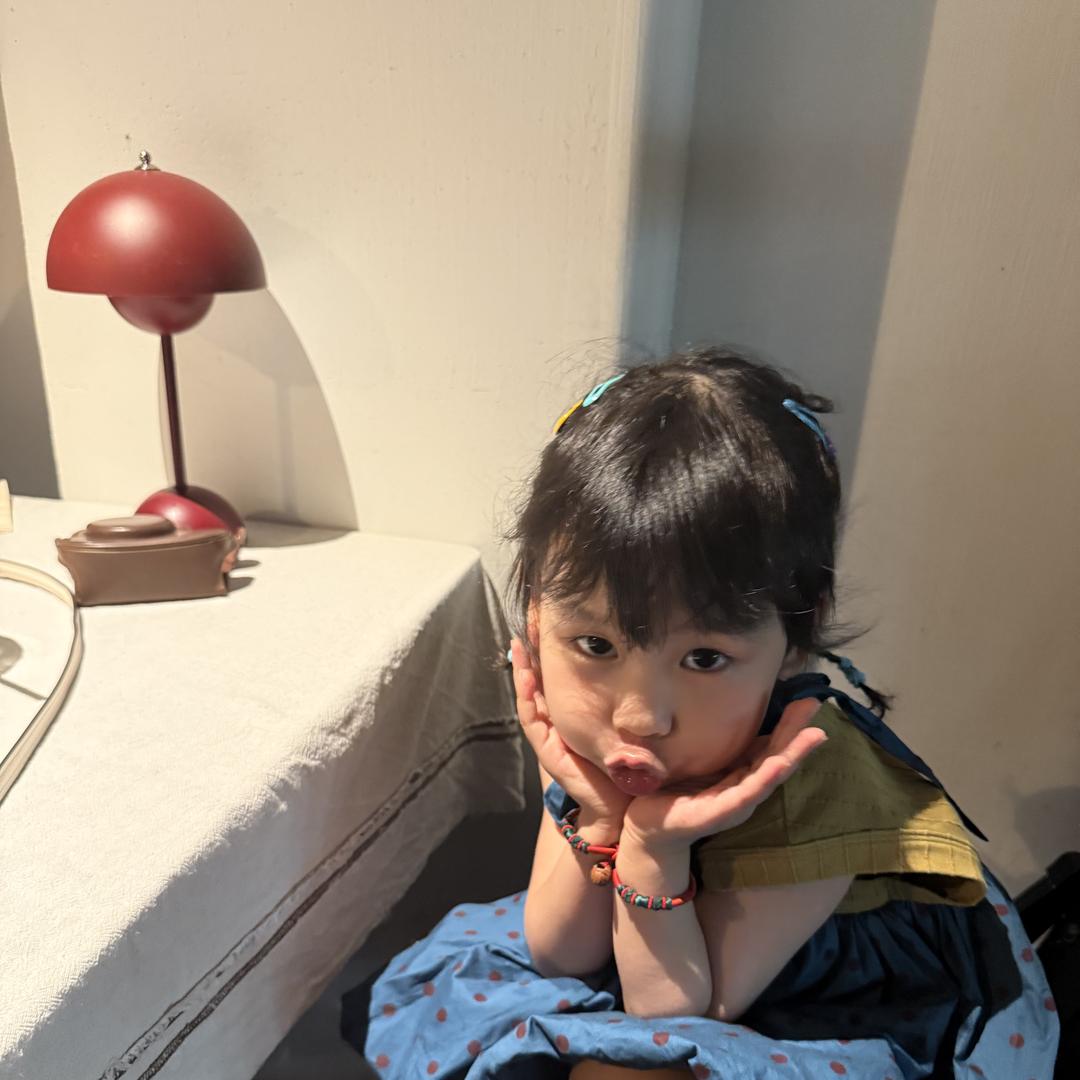 张圆满小朋友的店