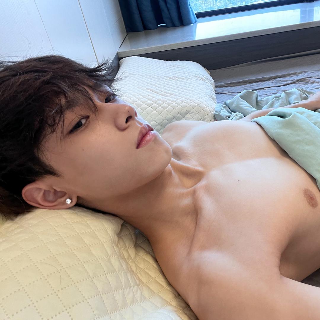 笨蛋总是掉眼泪