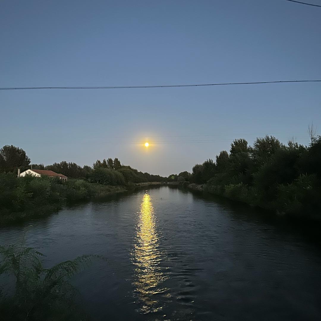 河畔田园农家乐