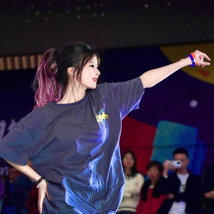 歪歪不正ㅤㅤ︍ㅤ