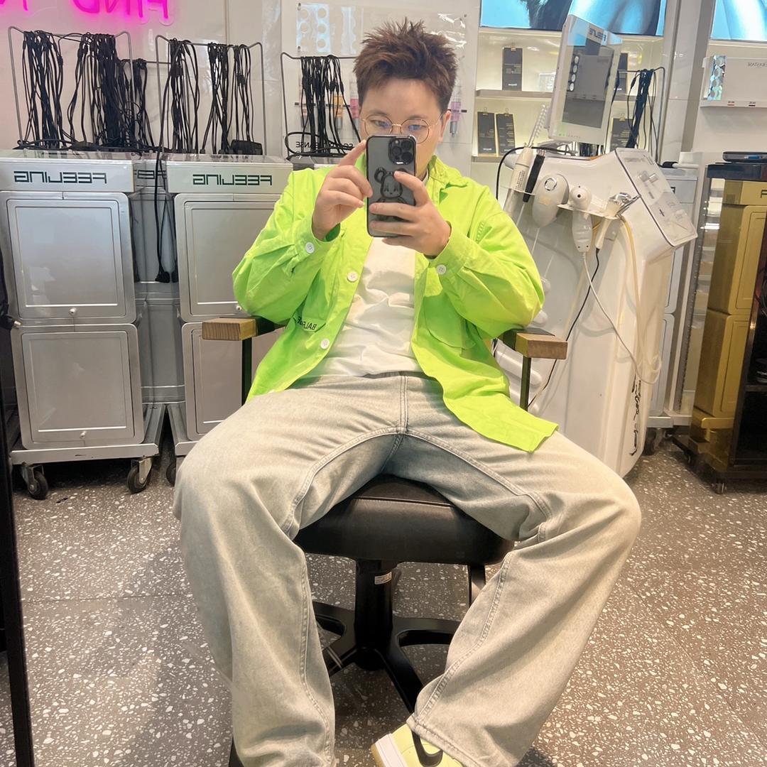 CC日韩系发型大师。