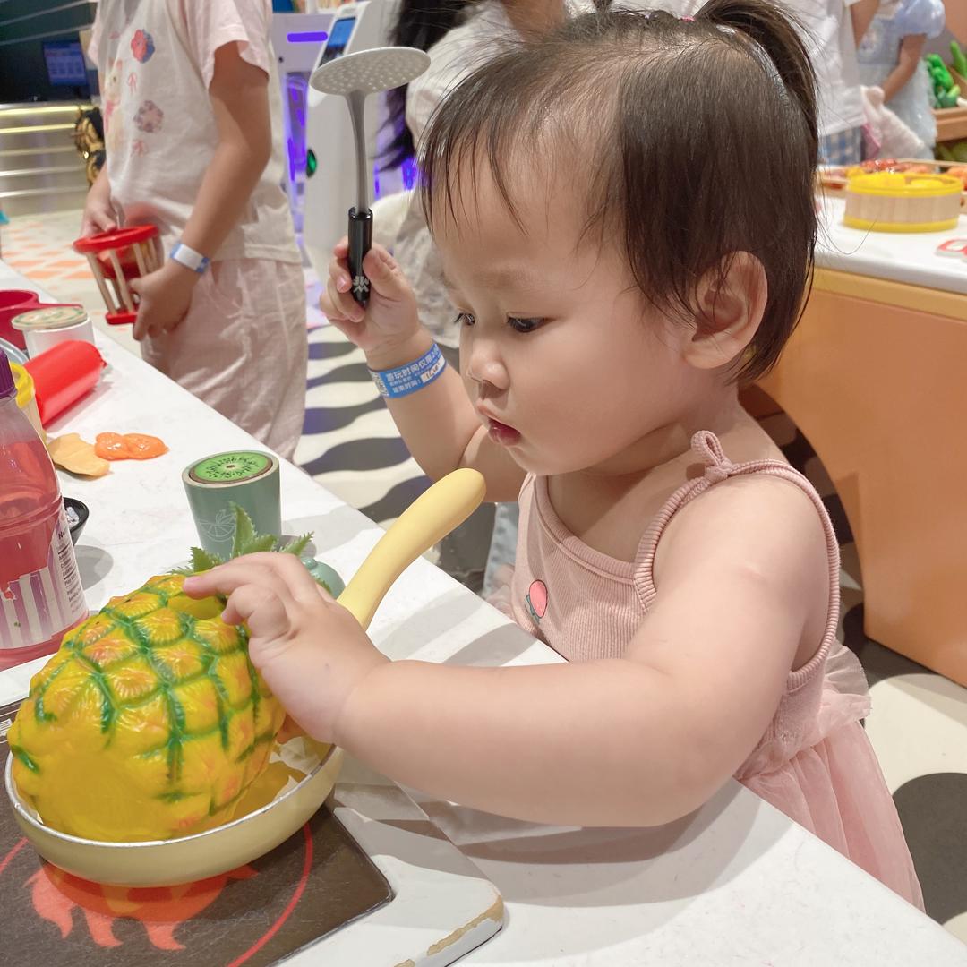 阿洛.