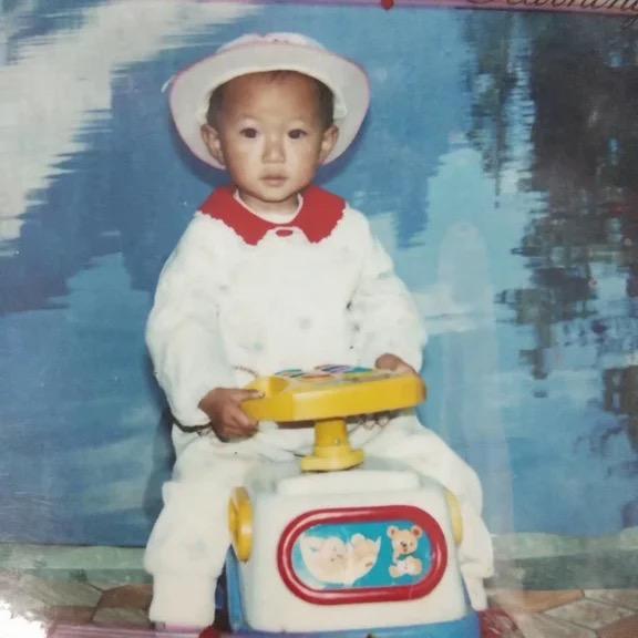 hong@