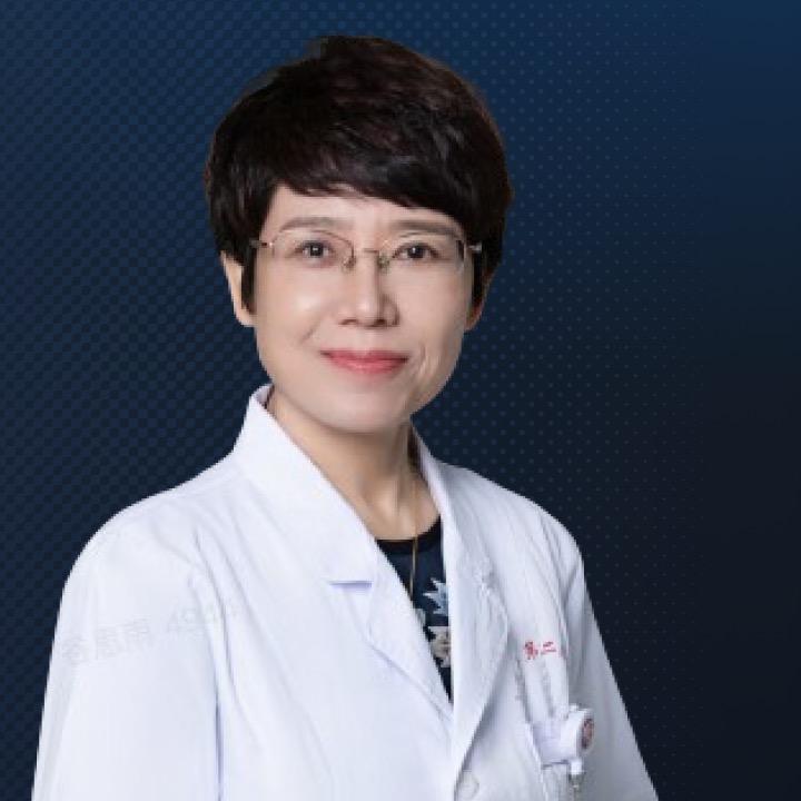山大二院皮肤科张春敏医生