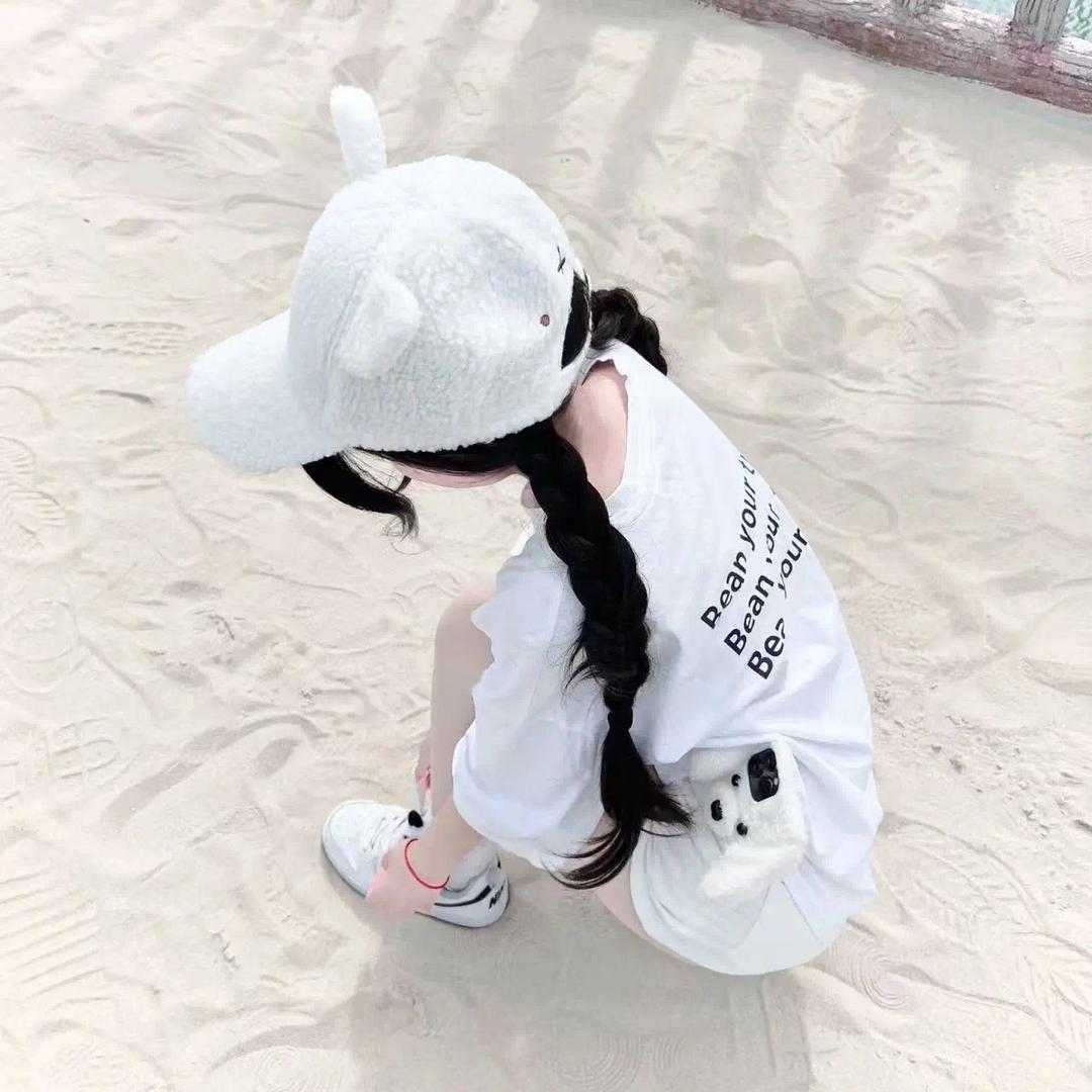 小奶兔🐰