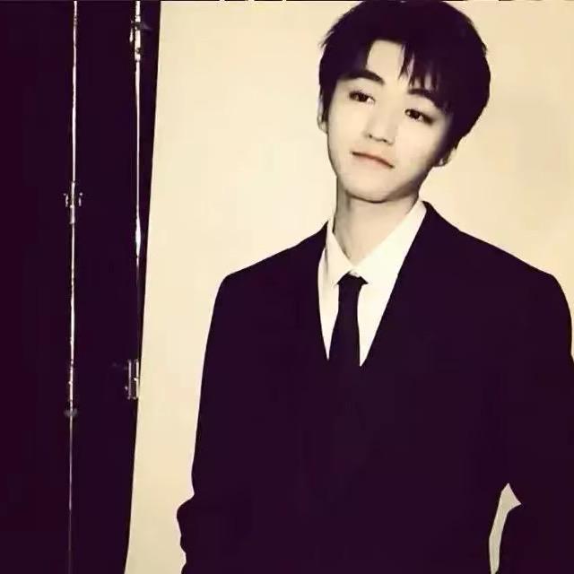 王俊凯  왕준개