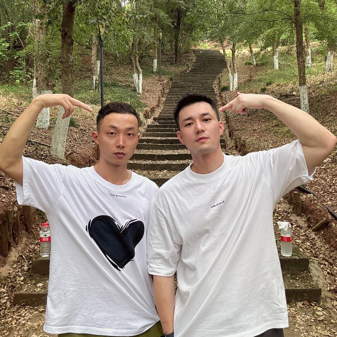 1米8的哥哥