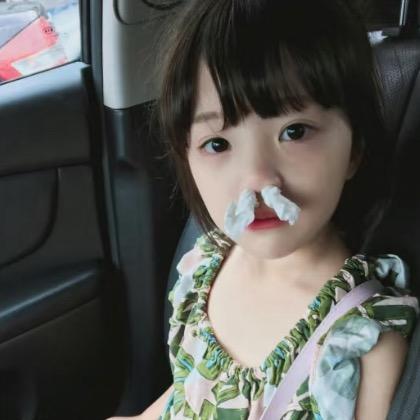 歪嘴恐龙萱