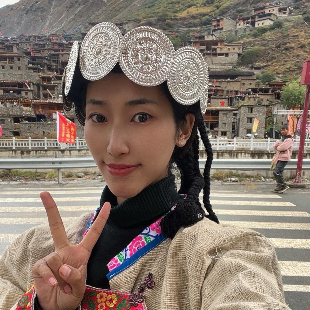 俄亚纳西肖拉姆