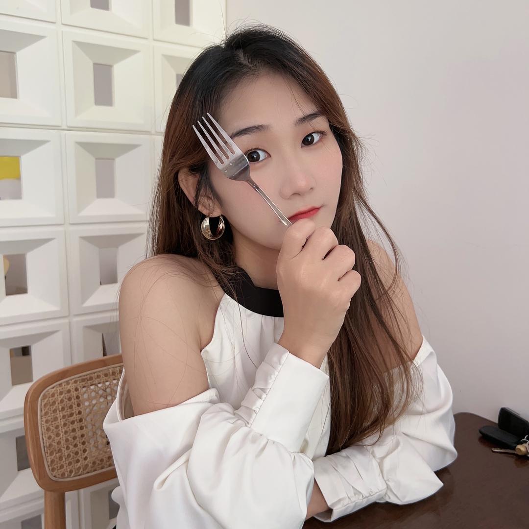 小样同学👩‍🎓