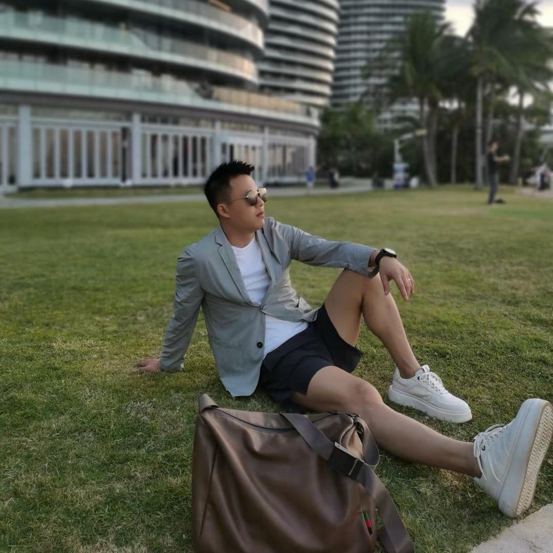 系统办公家具邓权